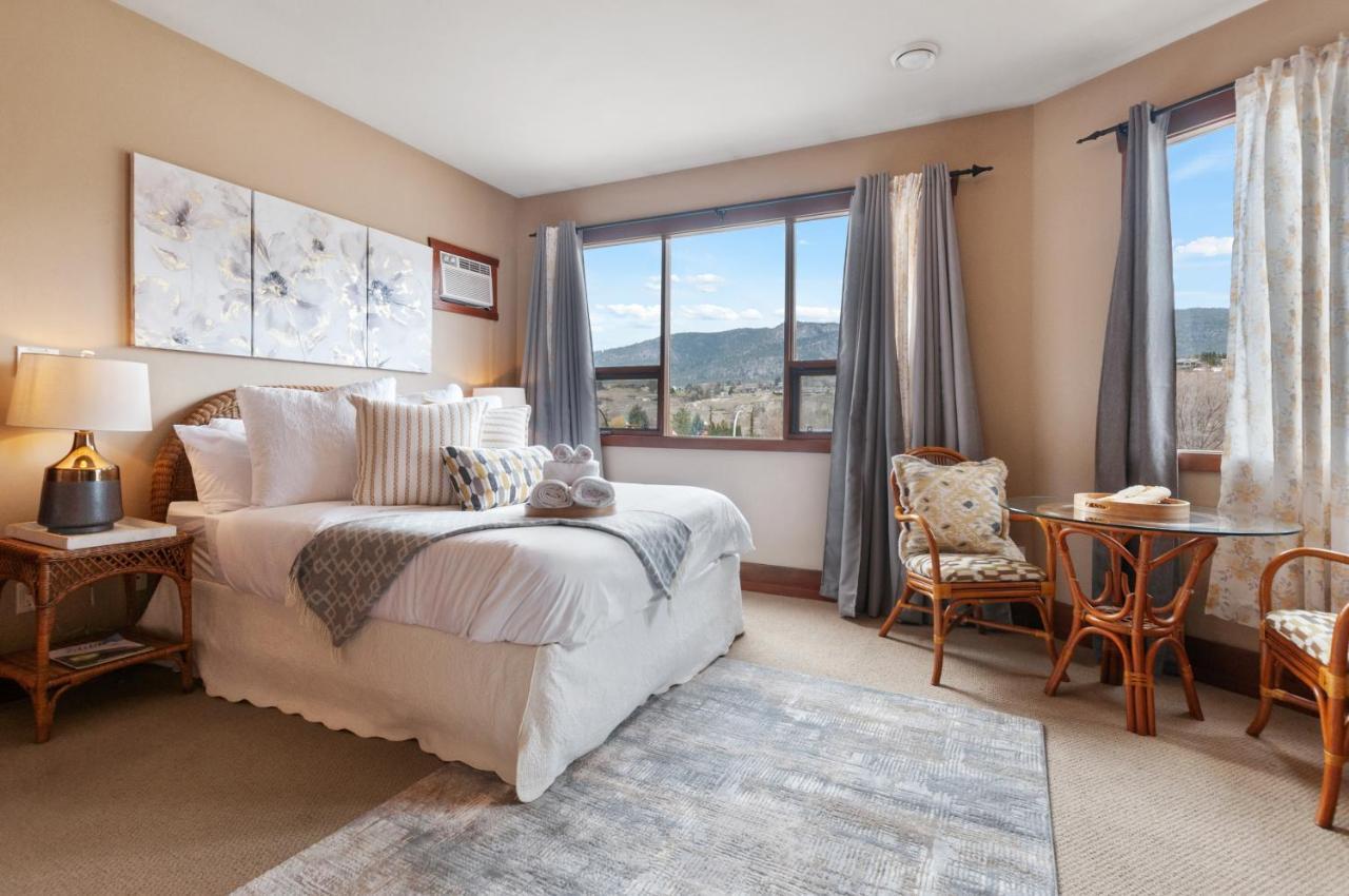 Casa Grande Inn & Suites Penticton Kültér fotó
