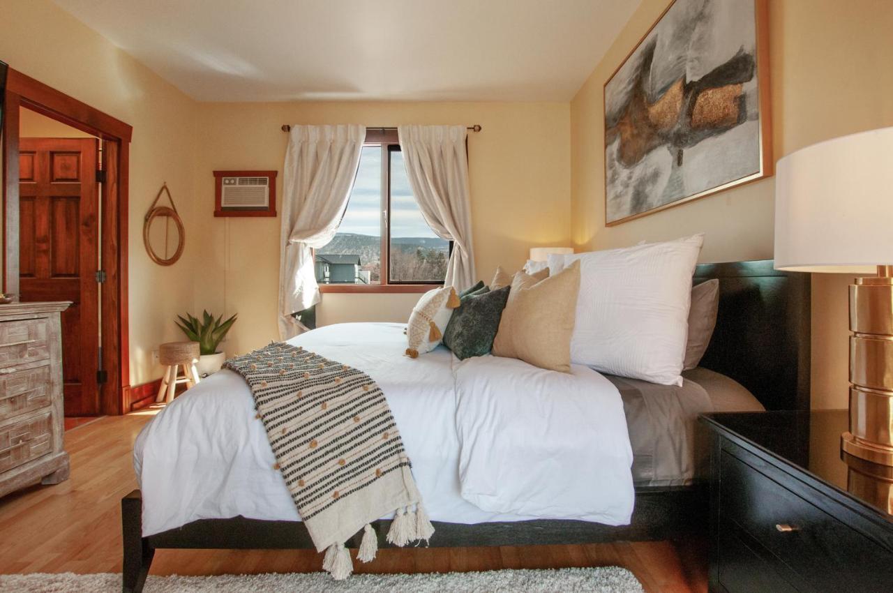Casa Grande Inn & Suites Penticton Kültér fotó