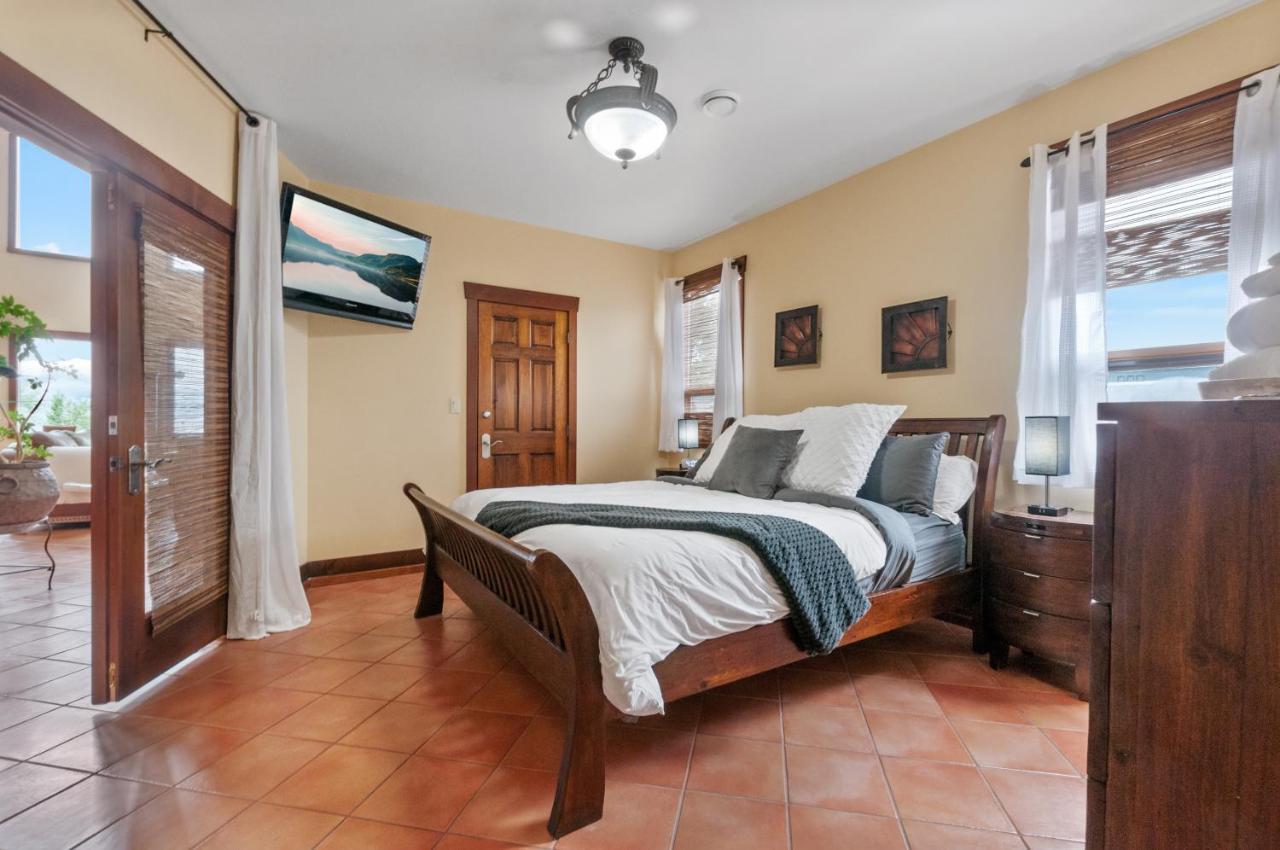Casa Grande Inn & Suites Penticton Kültér fotó