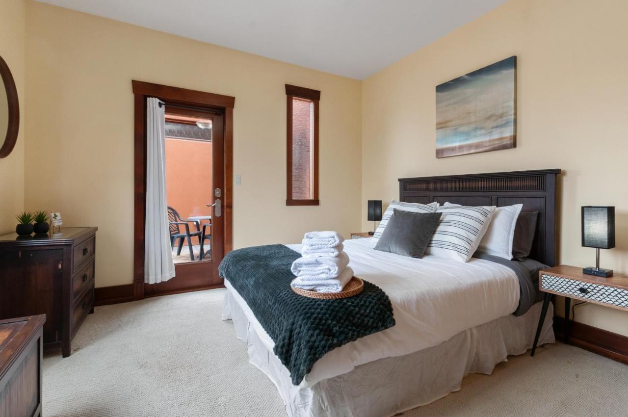 Casa Grande Inn & Suites Penticton Kültér fotó