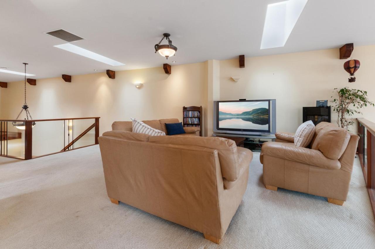 Casa Grande Inn & Suites Penticton Kültér fotó