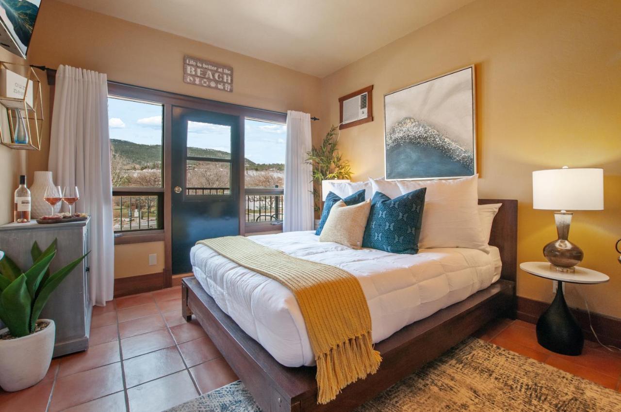 Casa Grande Inn & Suites Penticton Kültér fotó